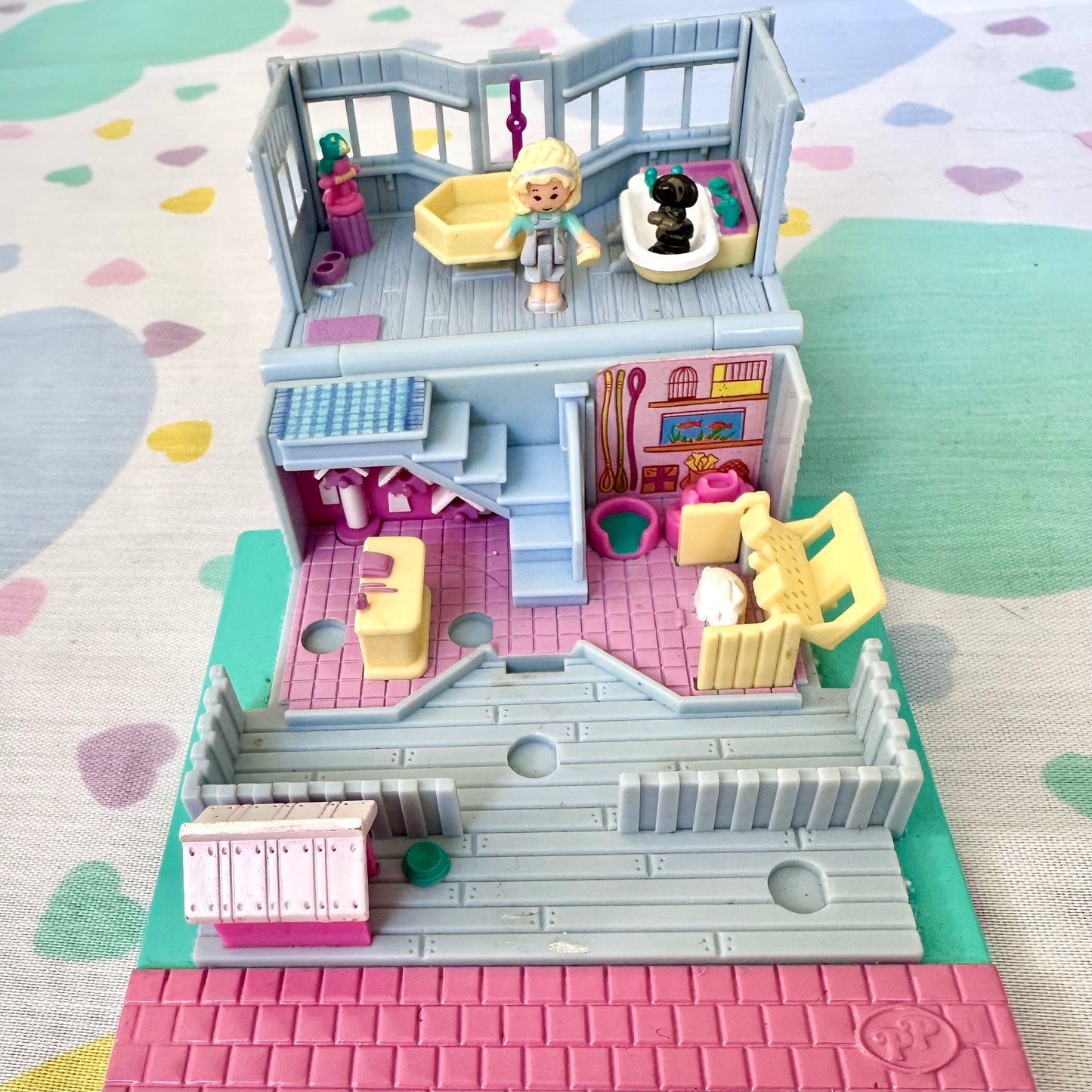 1993 Polly Pocket Pet Shop