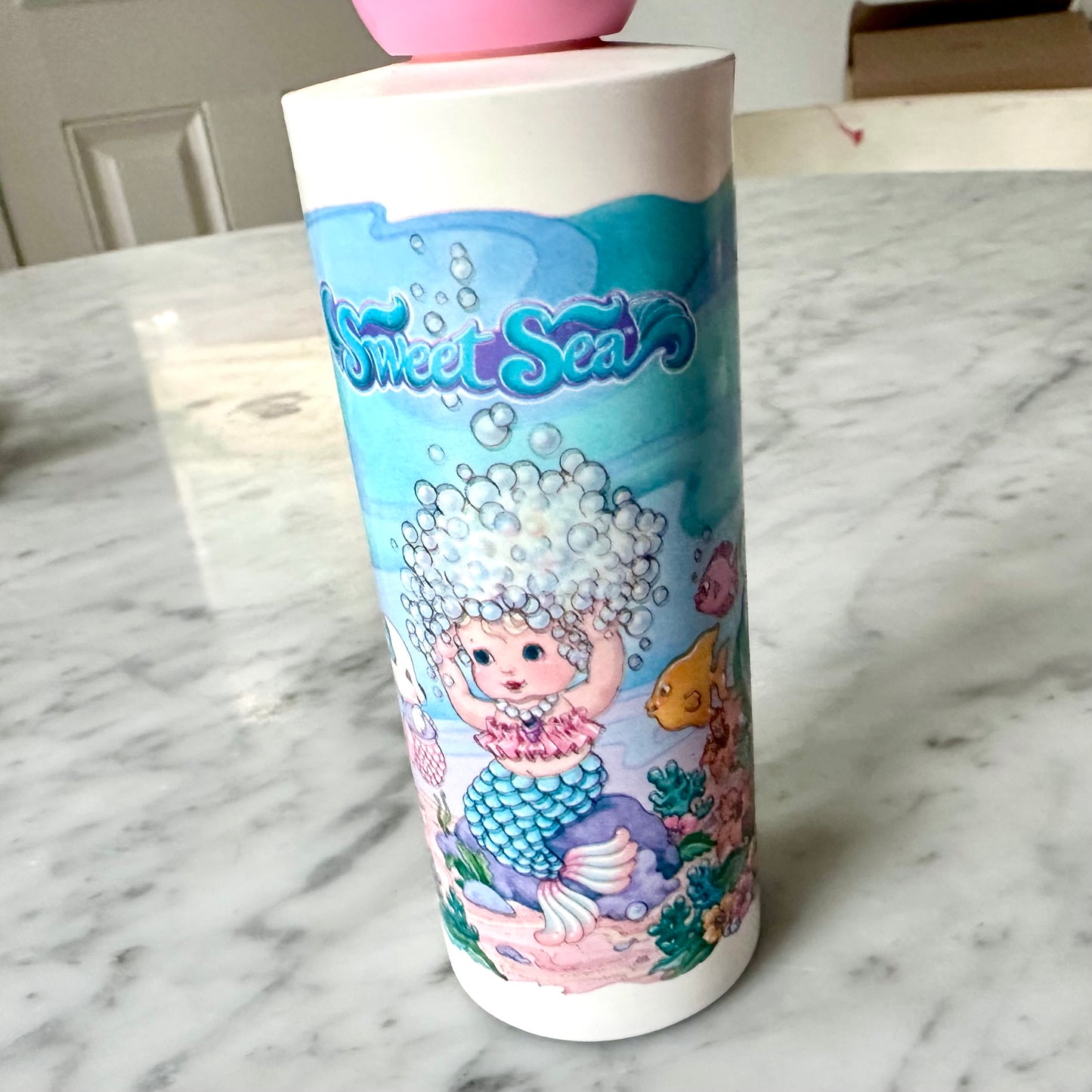 1986 Avon Sweet Sea Shampoo