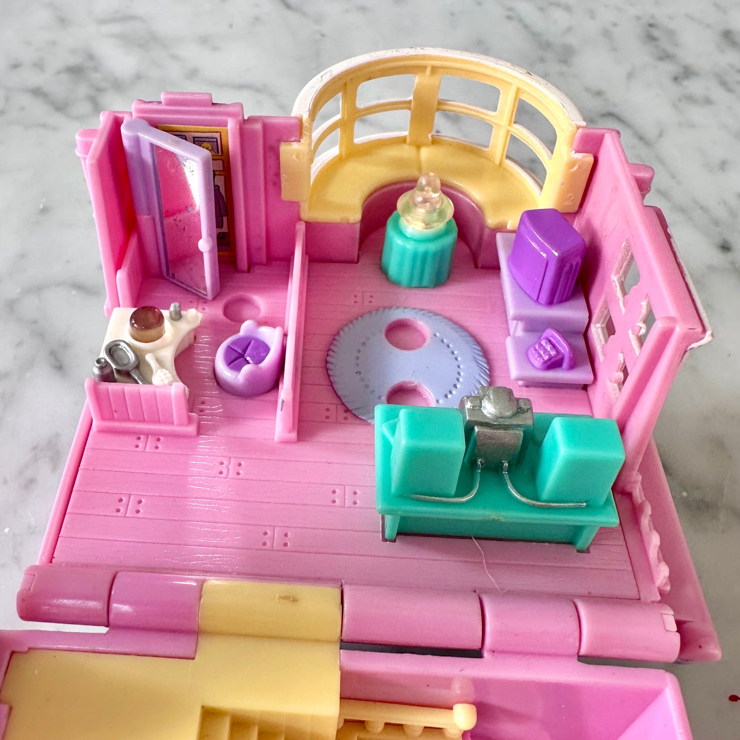 1993 Polly Pocket Bay Window Light Up House