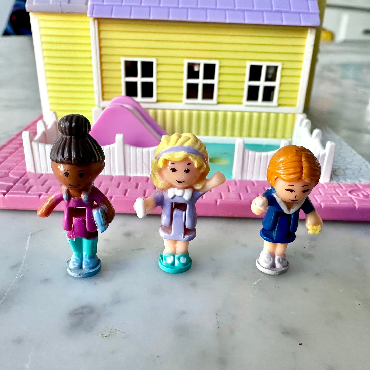 1993 Polly Pocket Light Up Schoolhouse Pollyville