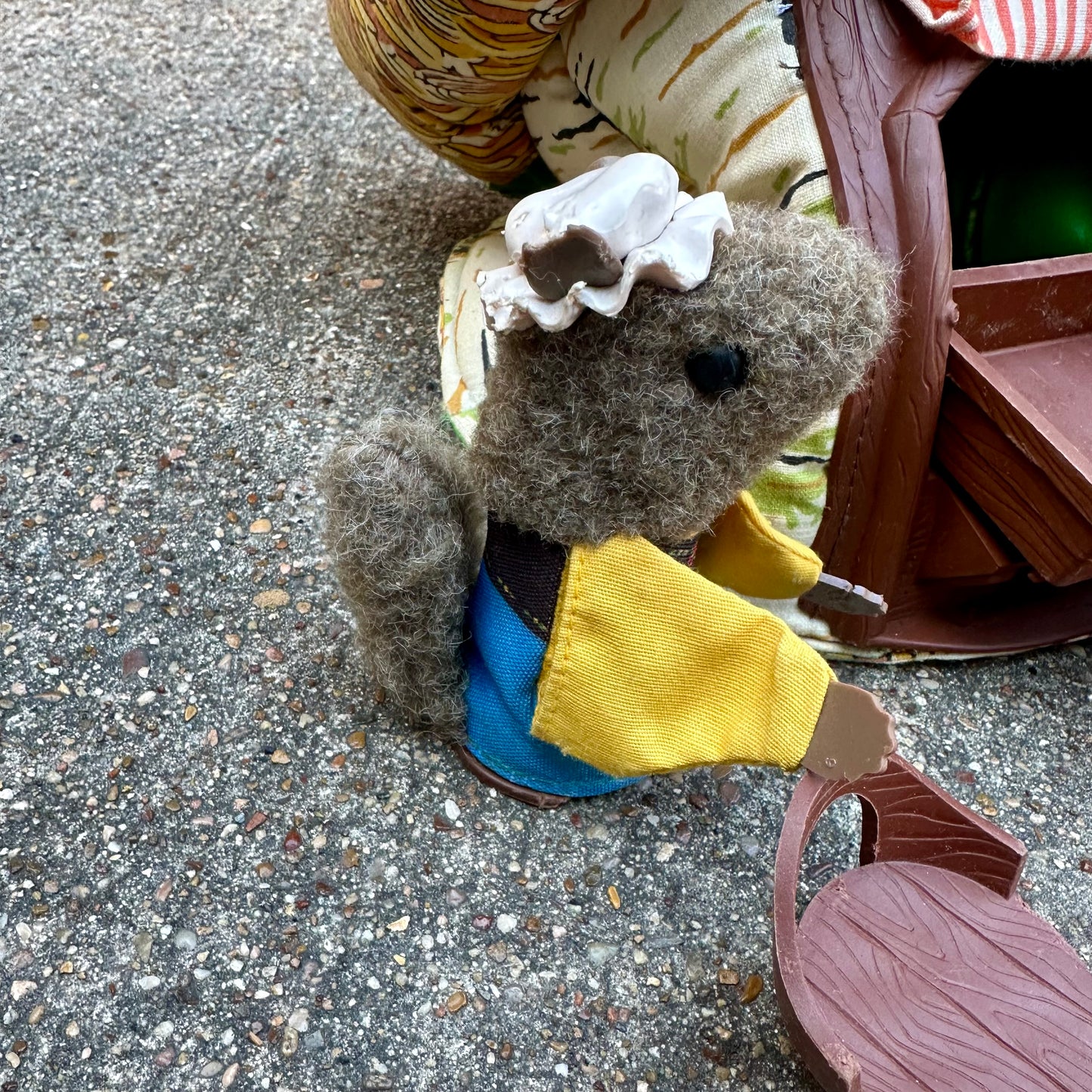 1979 Fisher Price Woodsey’s Store