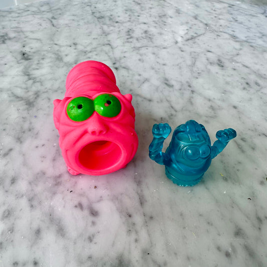 1987 The Real Ghostbusters Mini Shooter with Boo-Lets