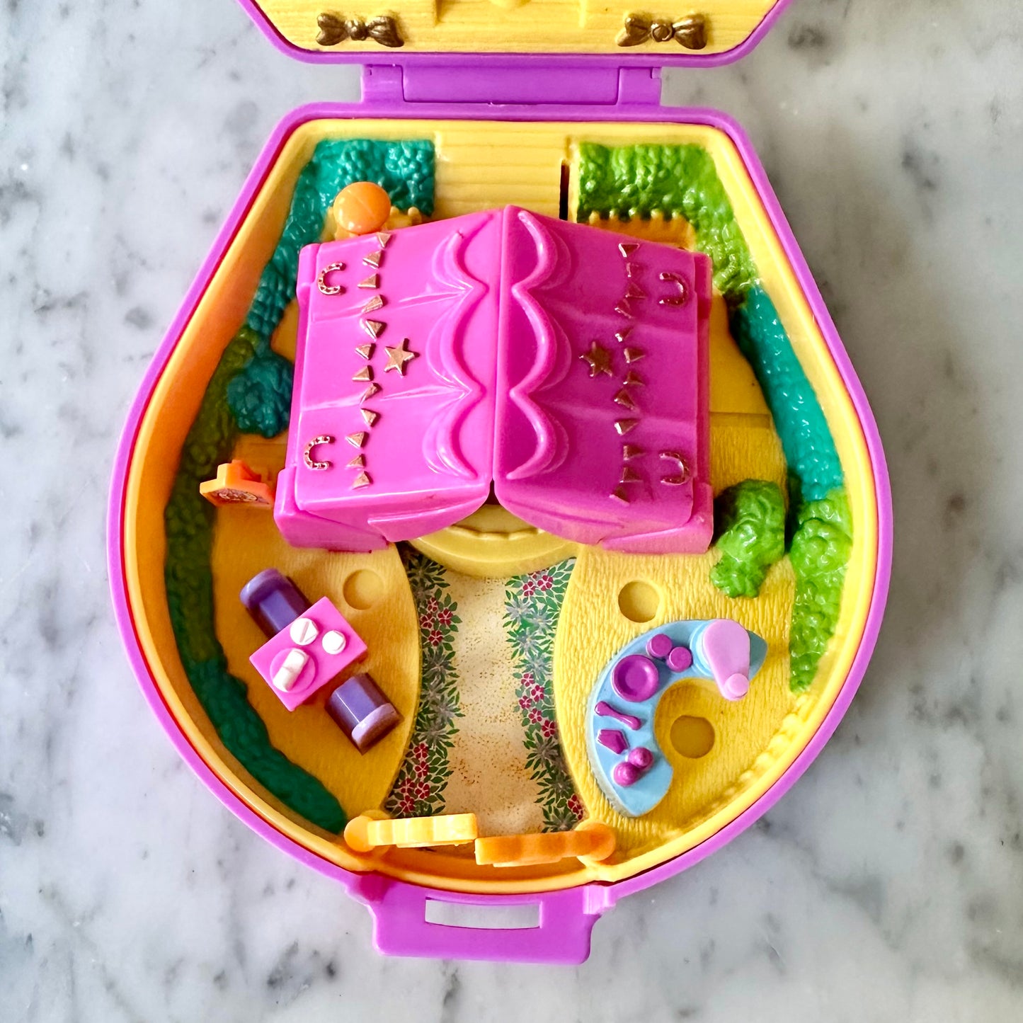 1994 Polly Pocket Pony Ridin’ Show Compact Only