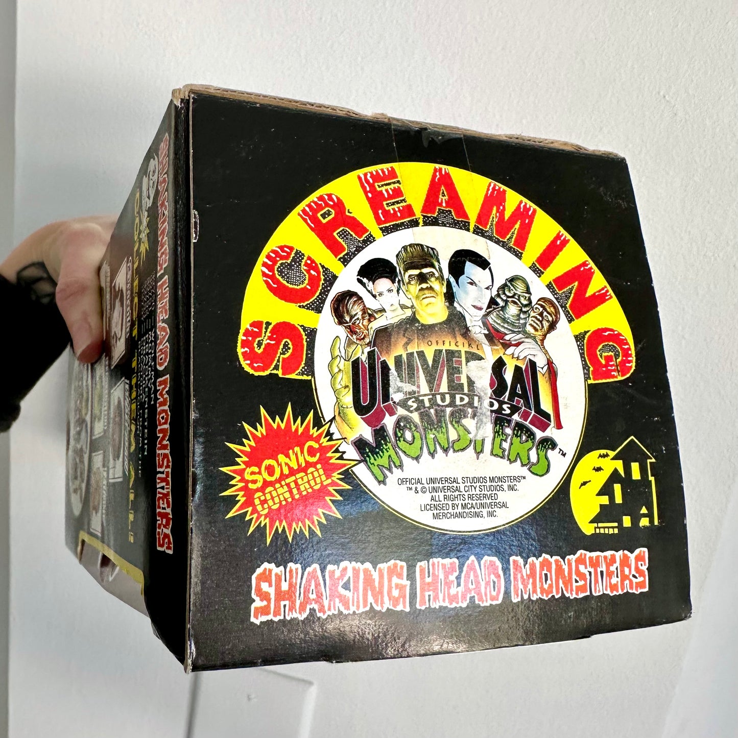 Vintage 1992 Telco Universal Monsters Shaking Head Monsters “Dracula”