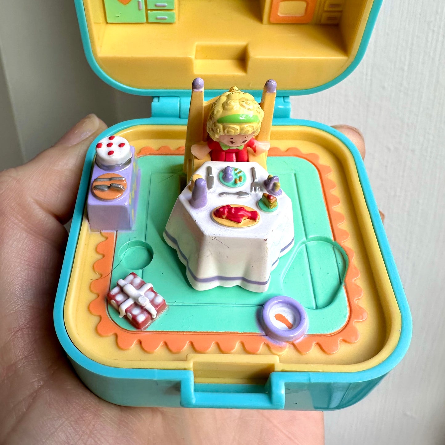 1991 Polly Pocket Dinner Time Ring and Ring Case