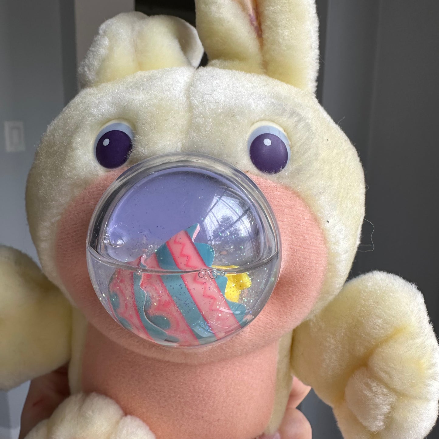 1987 Spring Bunny Nosy Bear