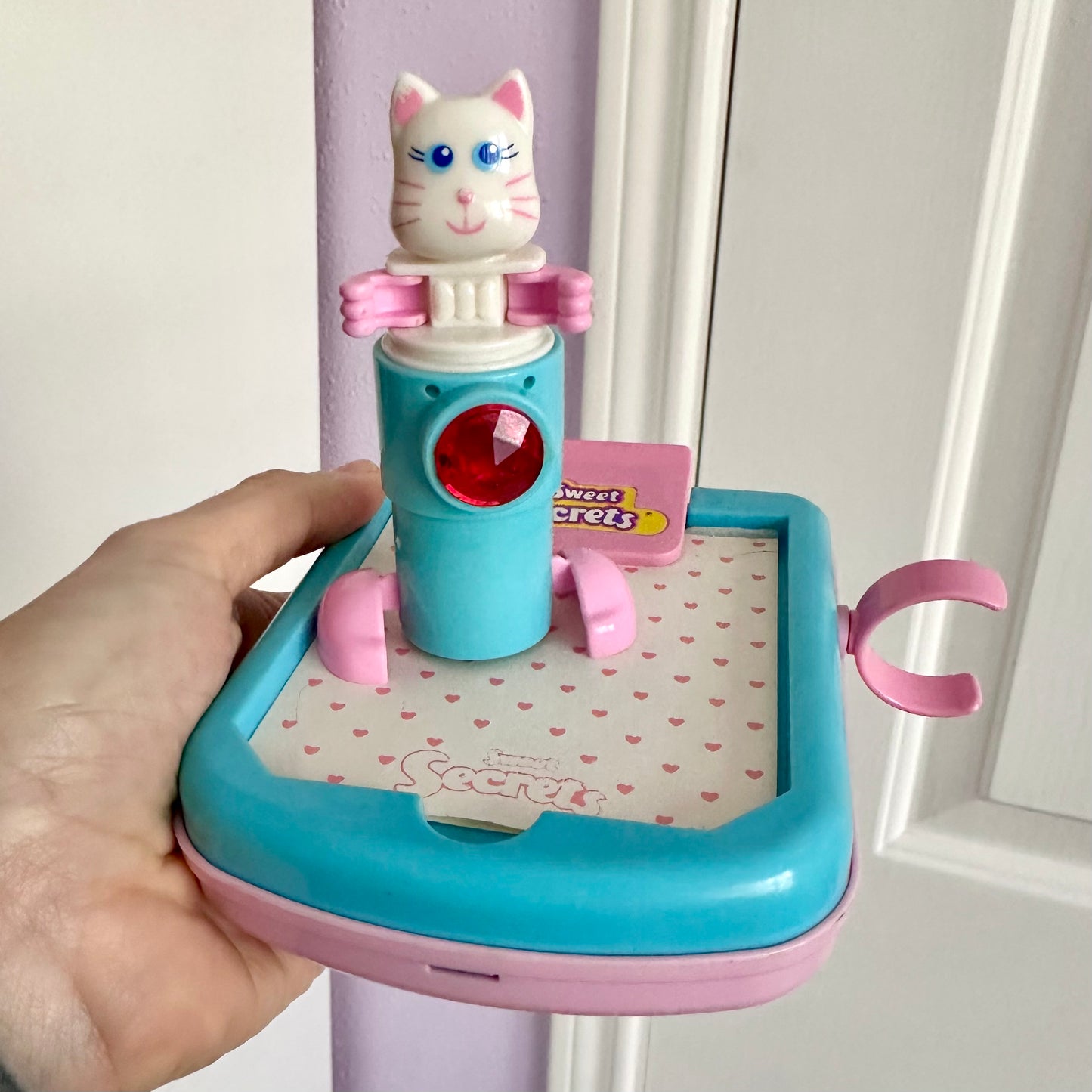 1984 Galoob Sweet Secrets Pens N Friends Let’s Write Kitty Doll Playset