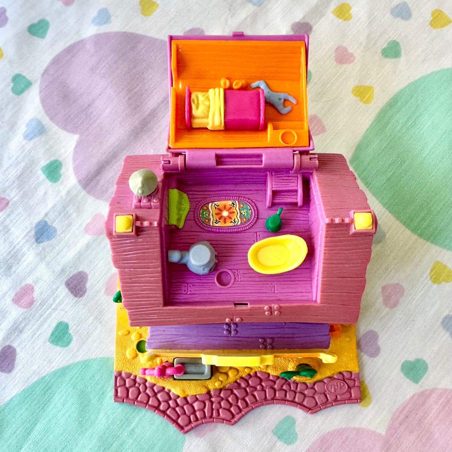 1994 Polly Pocket Light Up Horse House