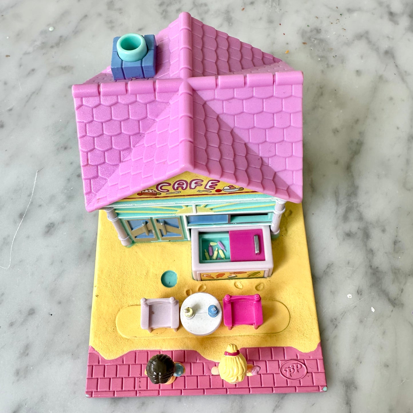 1993 Polly Pocket Beach Cafe 100% Complete