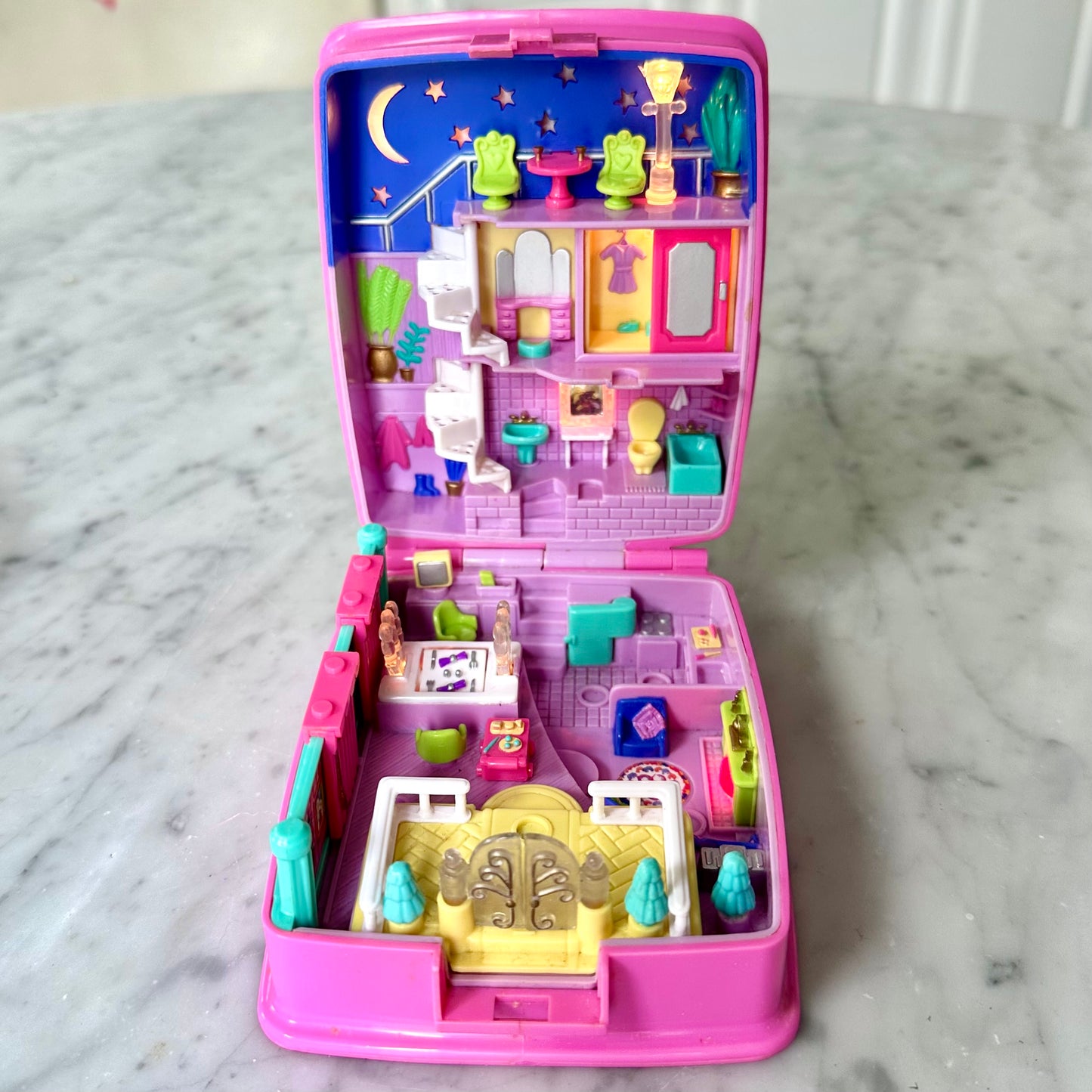 1994 Polly Pocket Starbright Dinner Party Compact