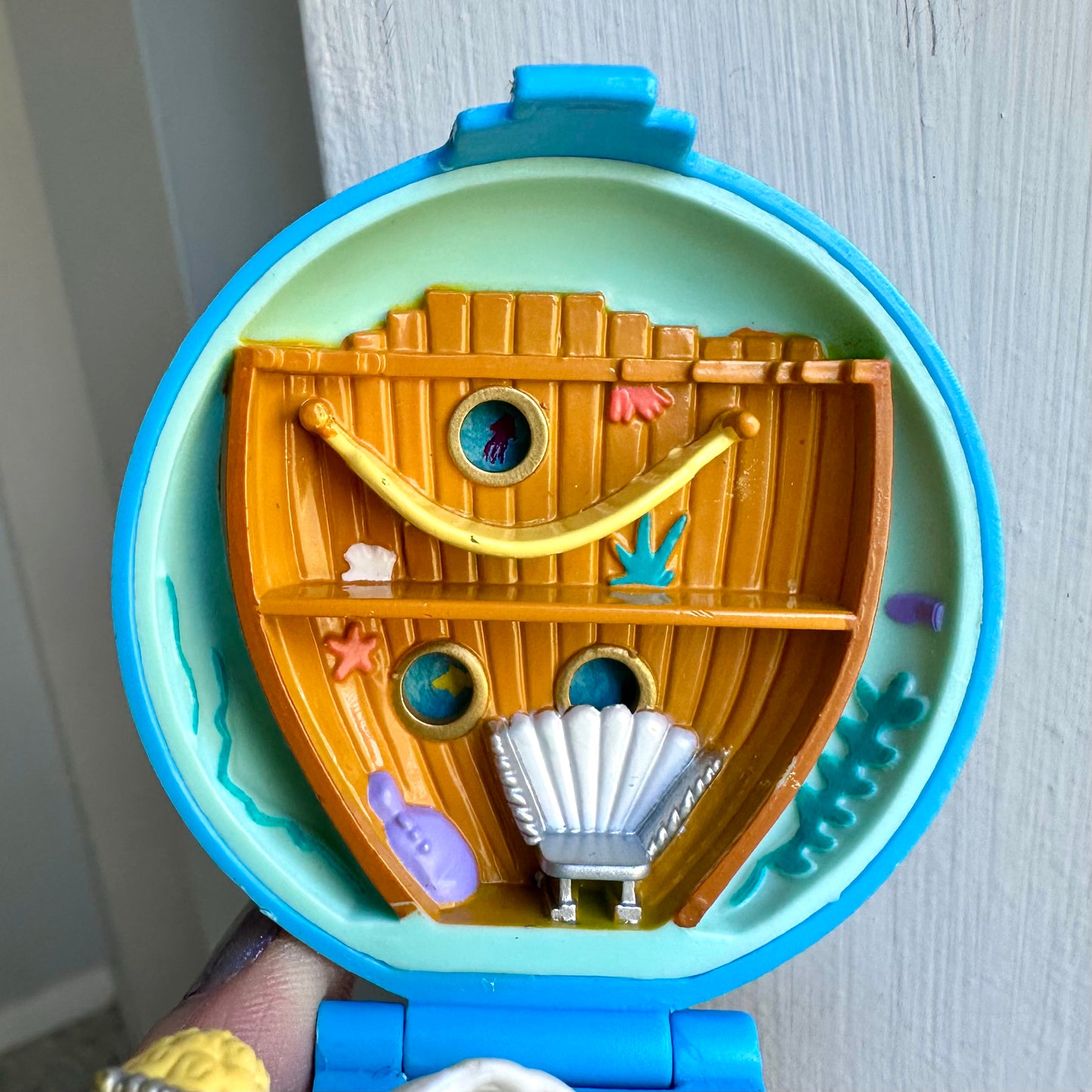 1992 Polly Pocket Jeweled Sea Playset