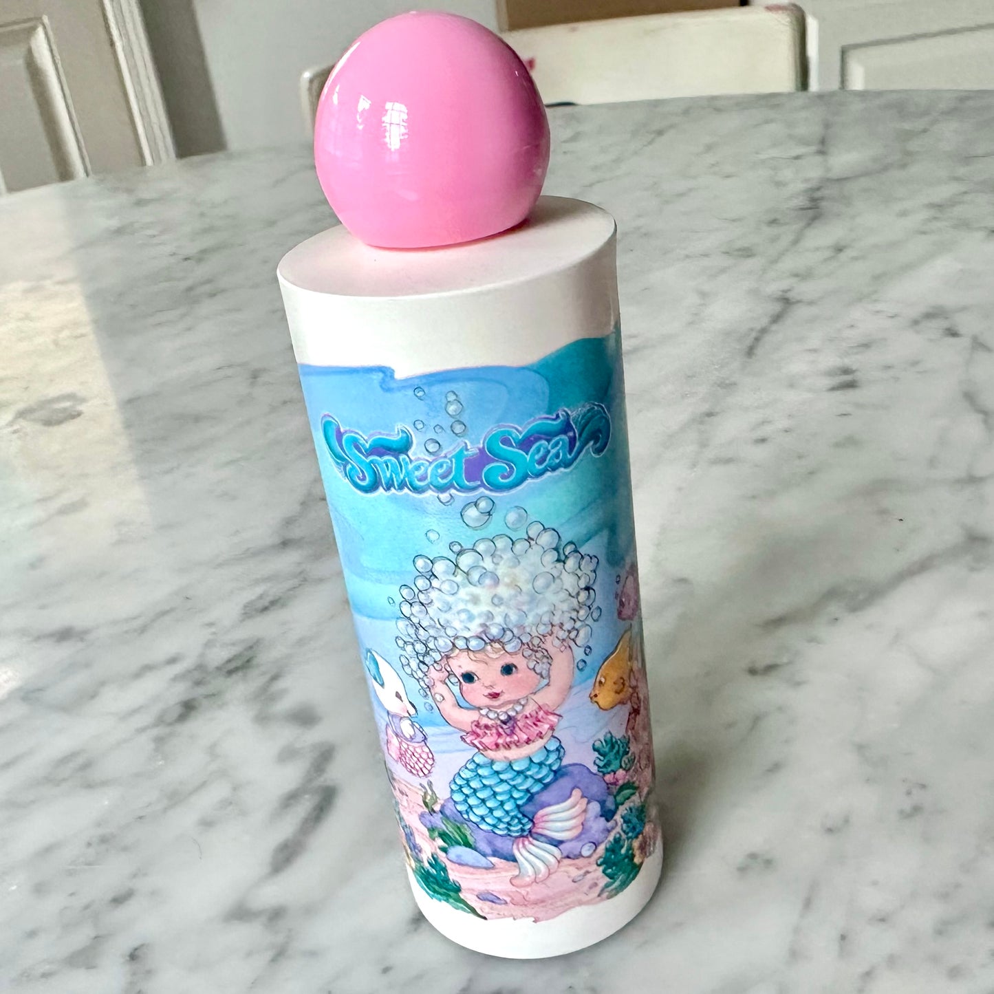 1986 Avon Sweet Sea Shampoo