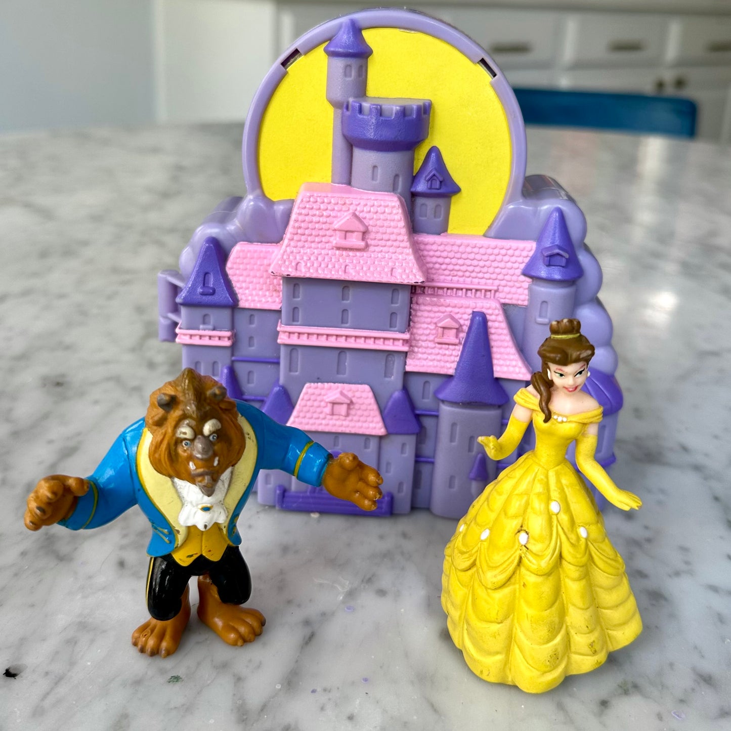 1992 Beauty and the Beast “Once Upon A Time” Playset