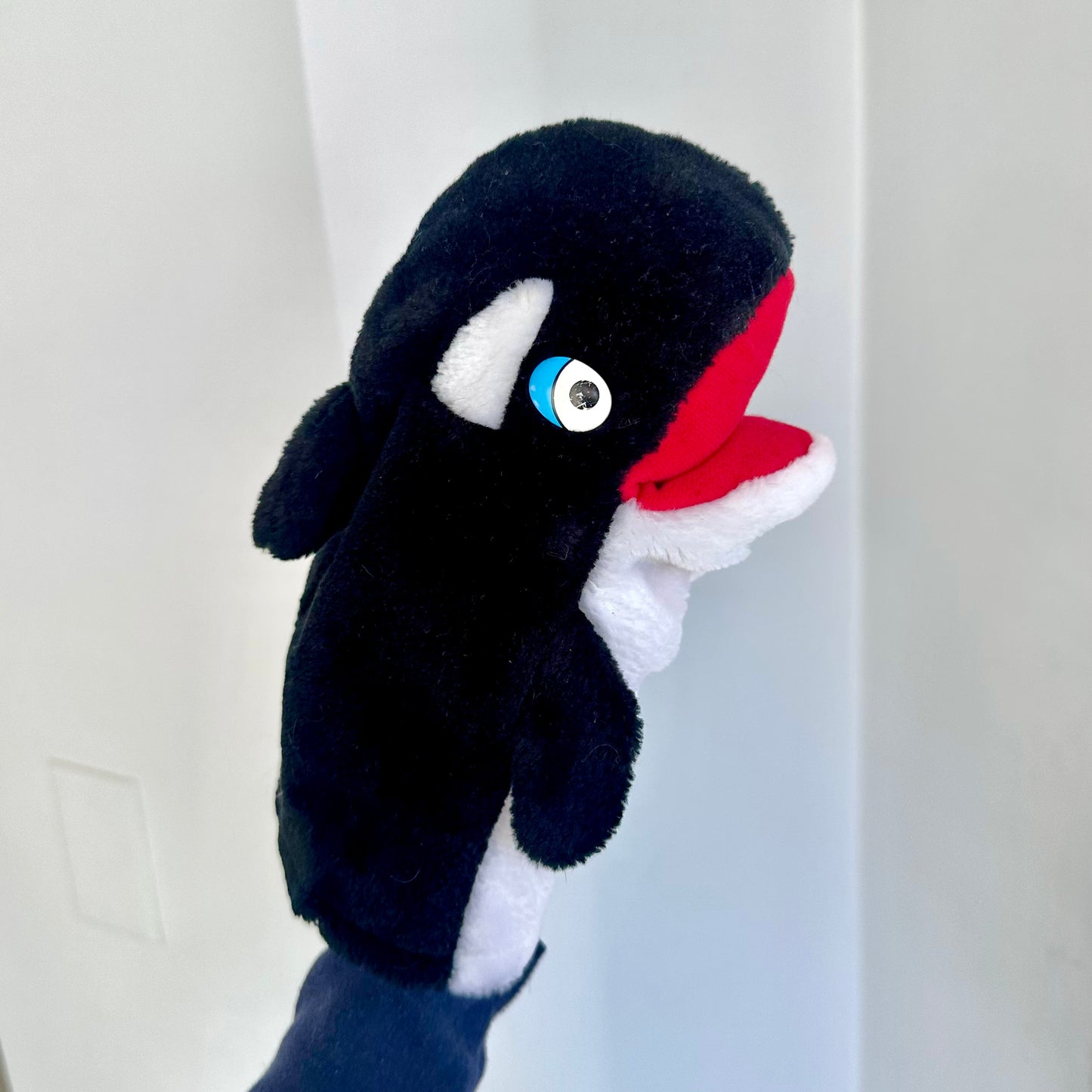1987 Sea World Shamu Hand Puppet