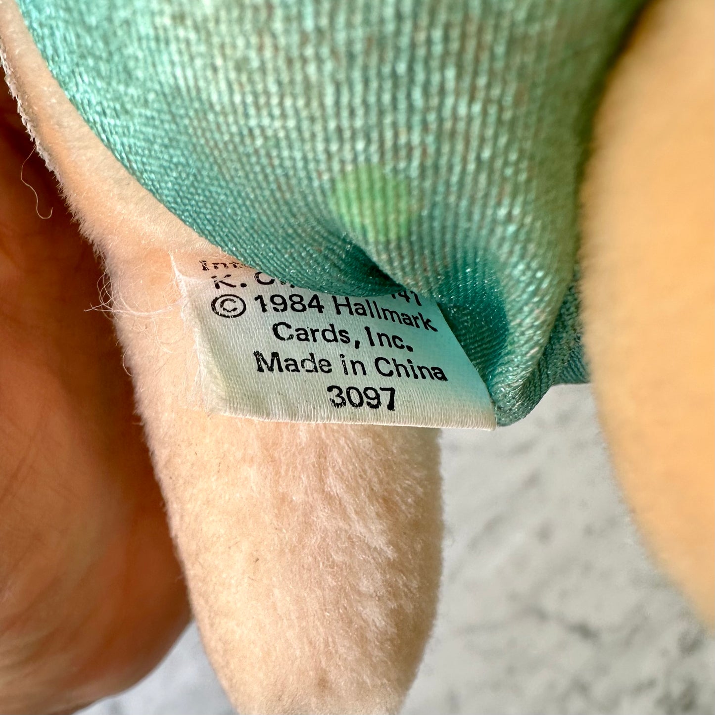 1984 Hugga Bunch Gigglet Clip Doll