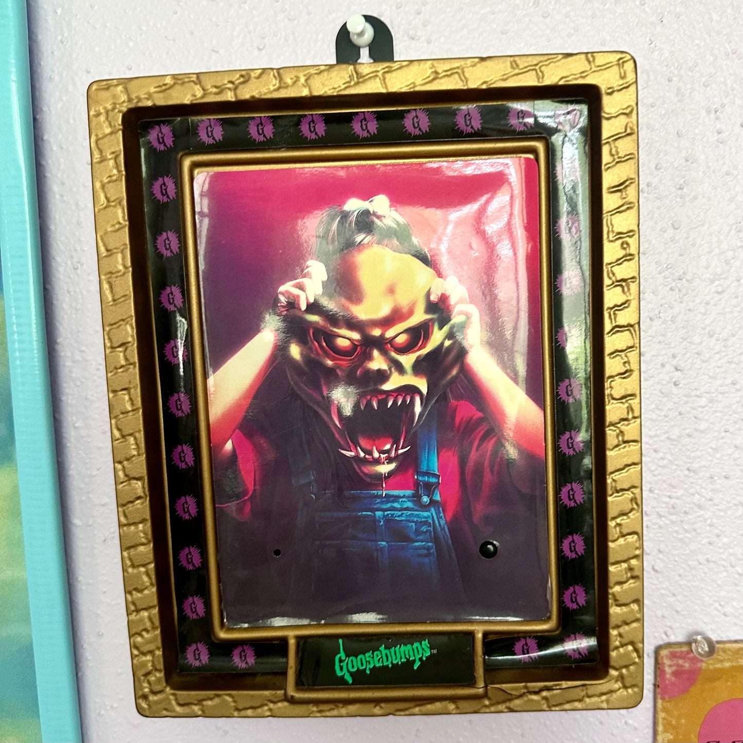 90s Goosebumps “The Haunted Mask” Motion Activated Freaky Frame