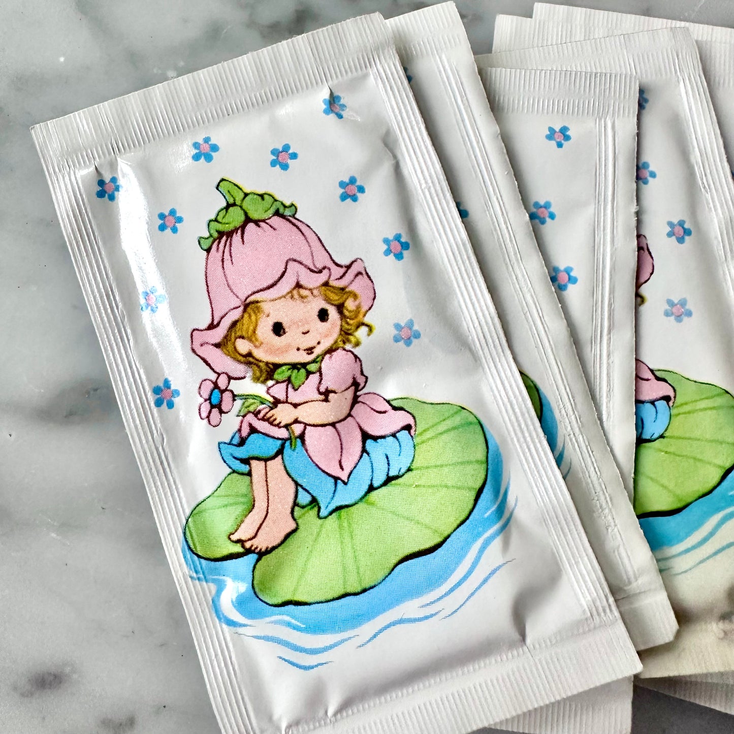 1984 Little Blossom Bubble Bath Packets New In Box