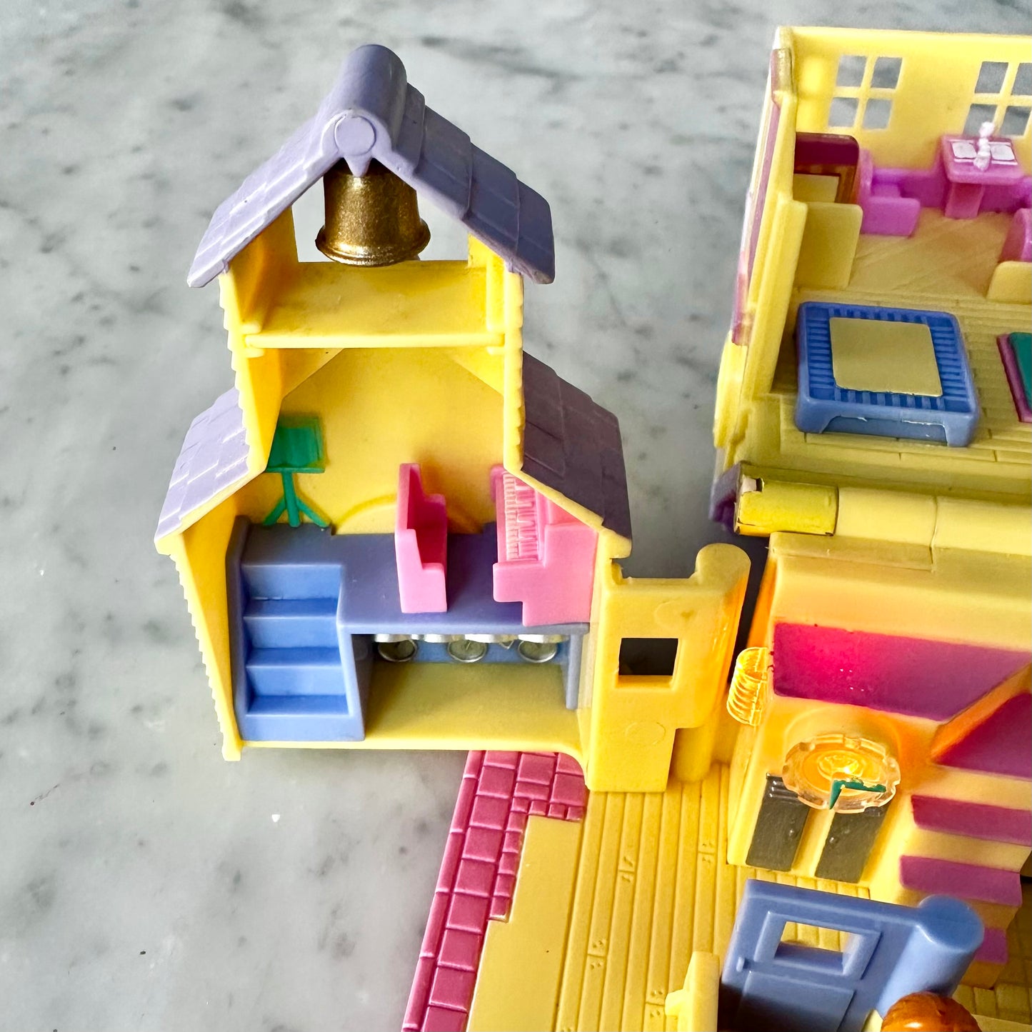 1993 Polly Pocket Light Up Schoolhouse Pollyville
