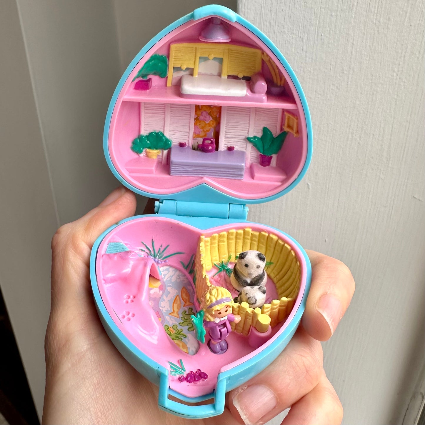 1993 Polly Pocket Pretty Pandas Playset