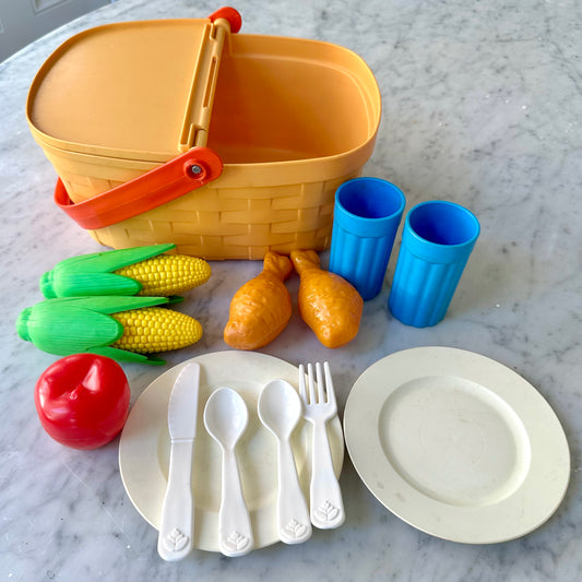 1988 Fisher Price “Fun With Food” Pack-a-Picnic