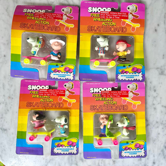1985 Free Wheeling Action Snoopy Set of 4