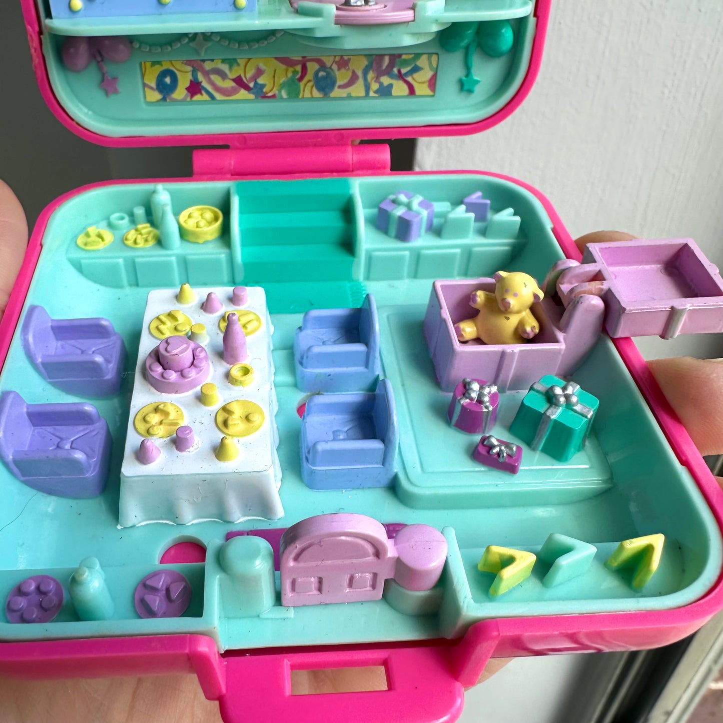 1989 Polly Pocket Partytime Surprise