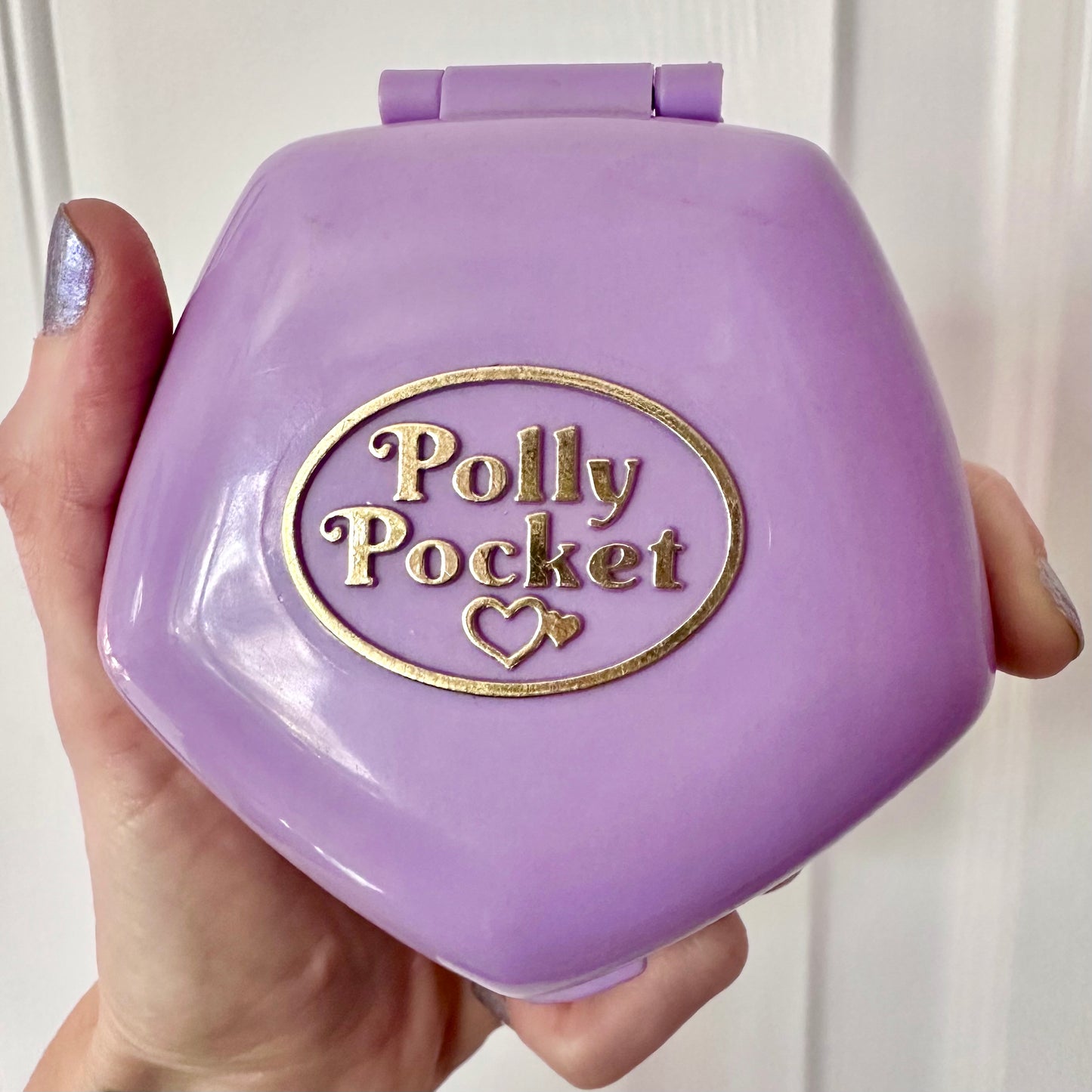 1992 Polly Pocket “Polly at the Burger Stand”