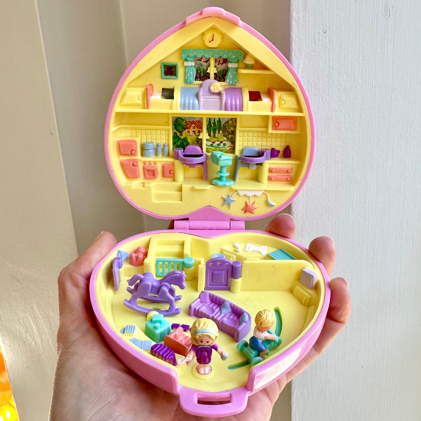 1994 Polly Pocket Perfect Playroom