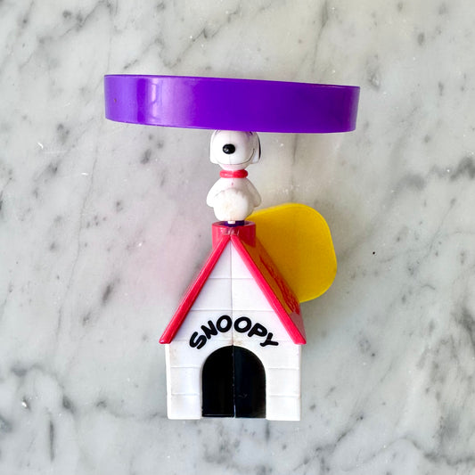 2000 Peanuts Snoopy Doghouse Launcher