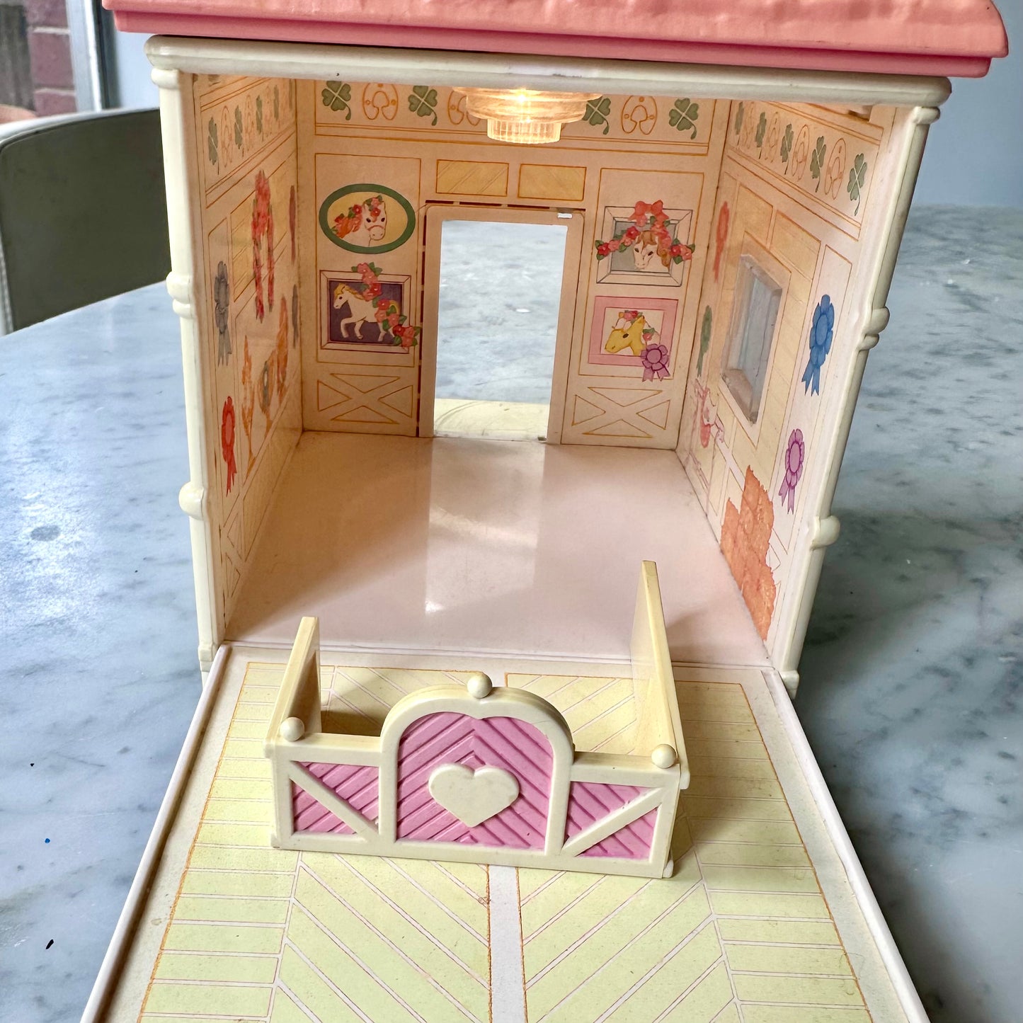 1989 Fisher-Price Precious Places Blue Ribbon Pony Stable