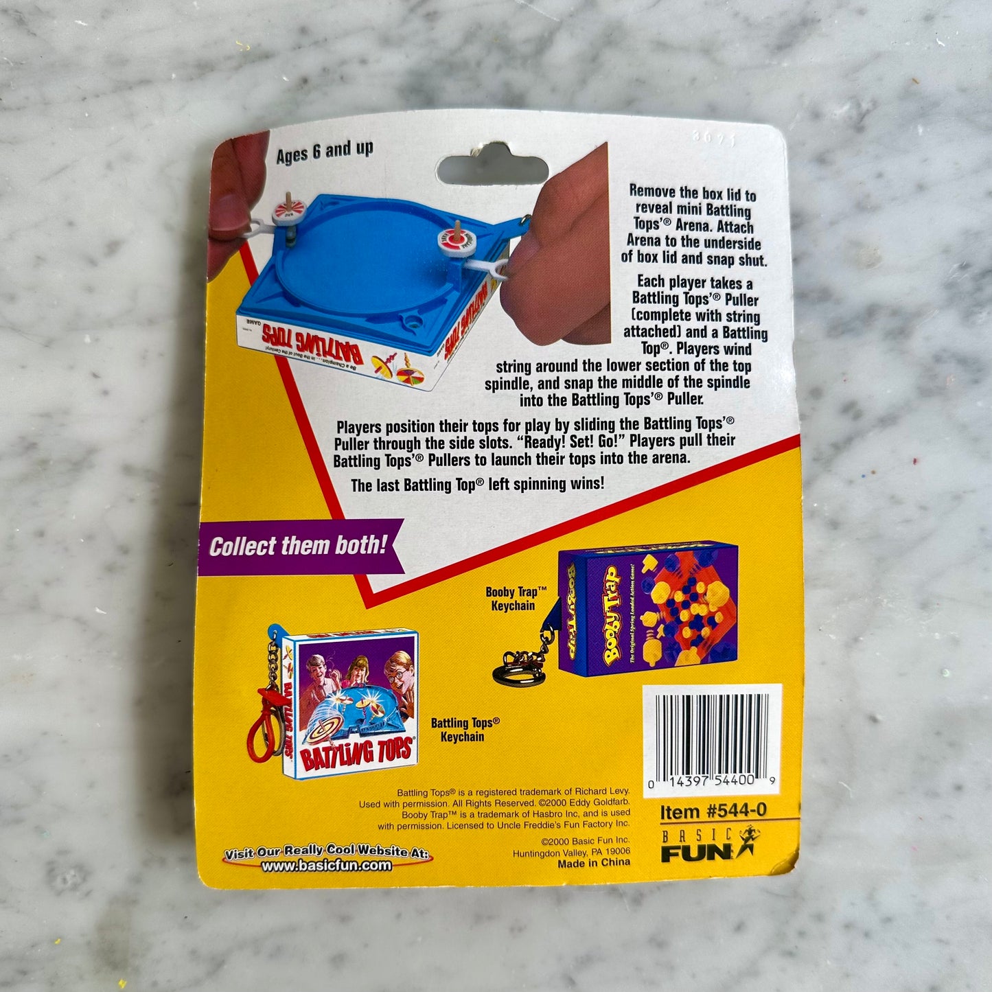 2000 Battling Tops Mini Board Game Keychain