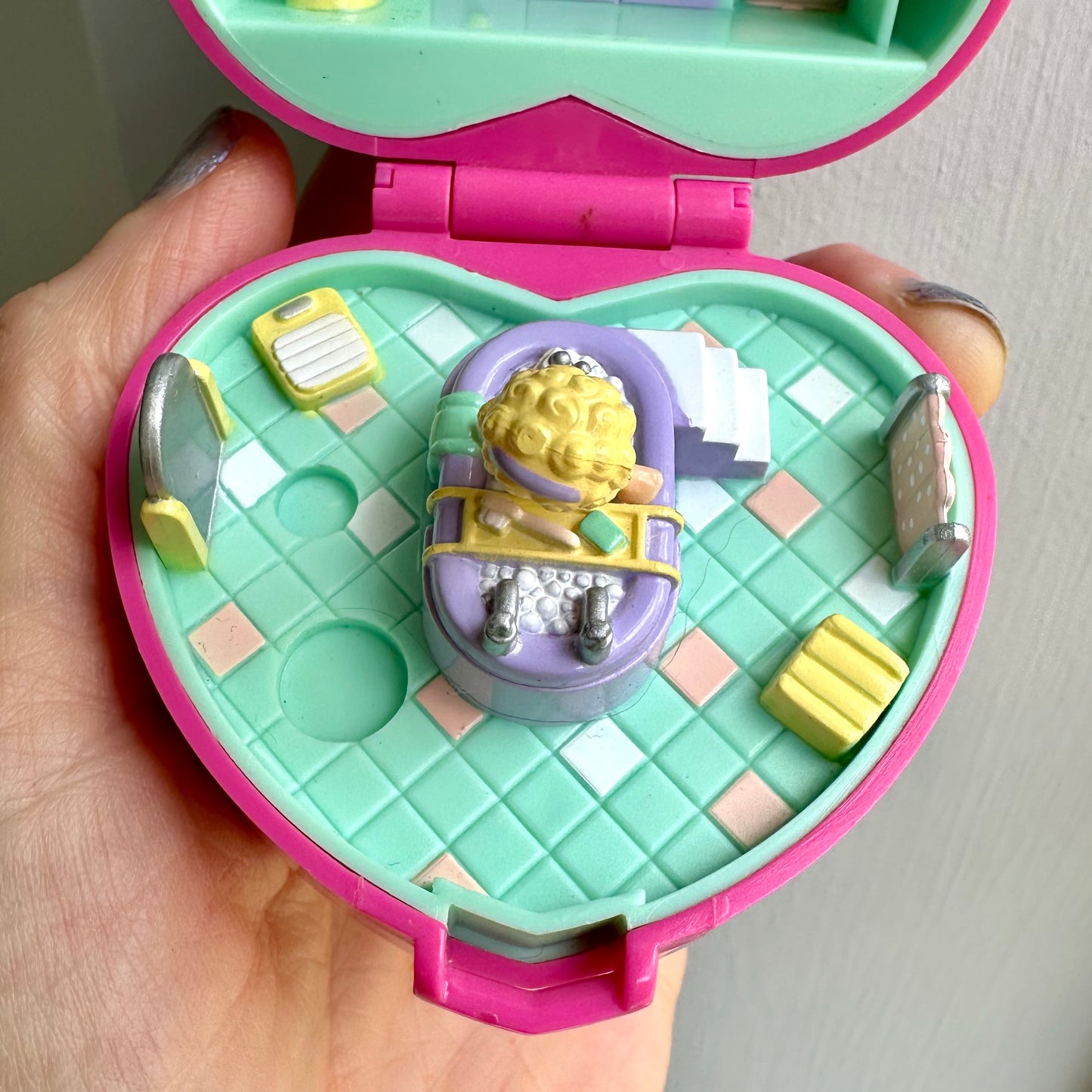 1991 Polly Pocket Bathtime Fun