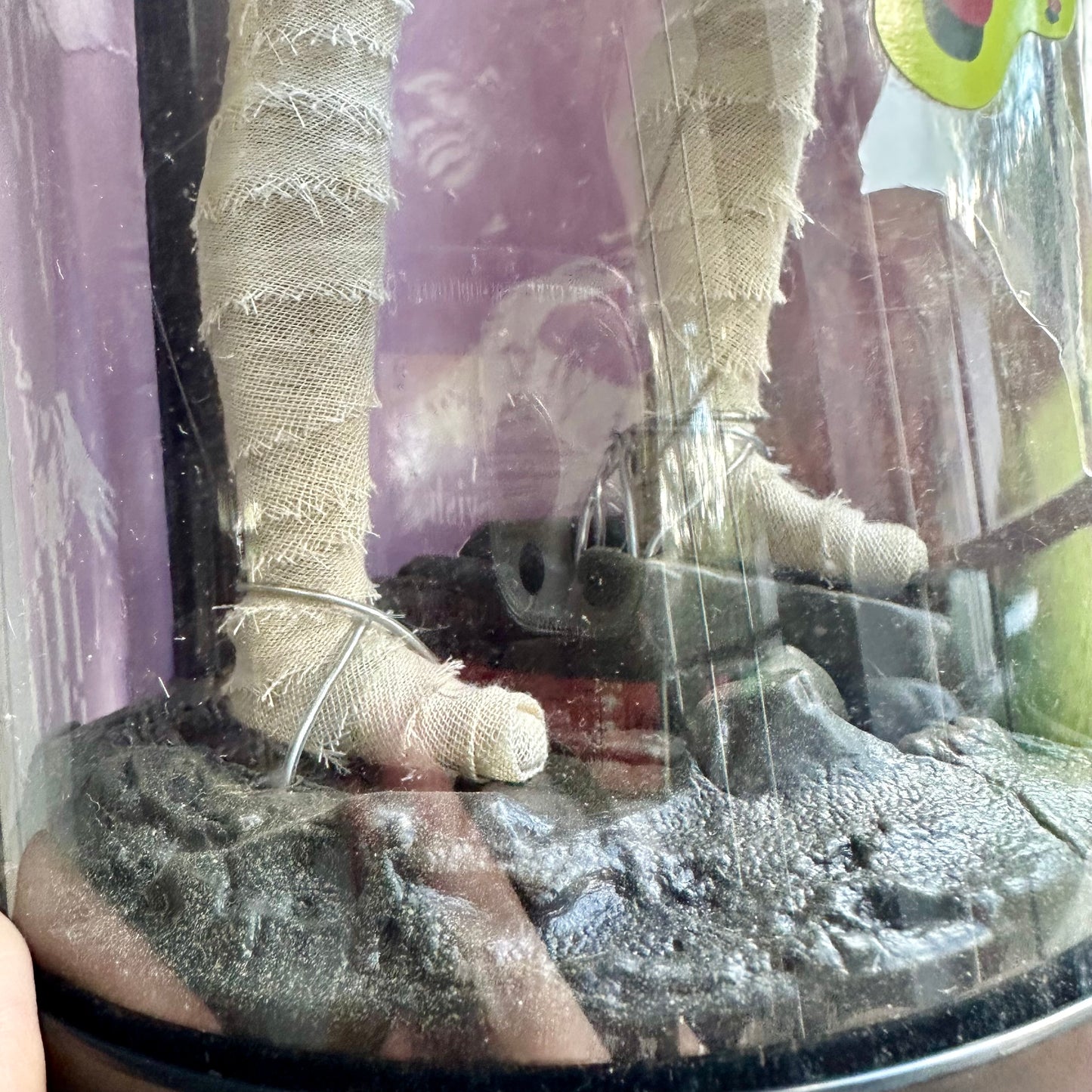 2000 Universal Studios Monsters “The Mummy’s Tomb” Figure