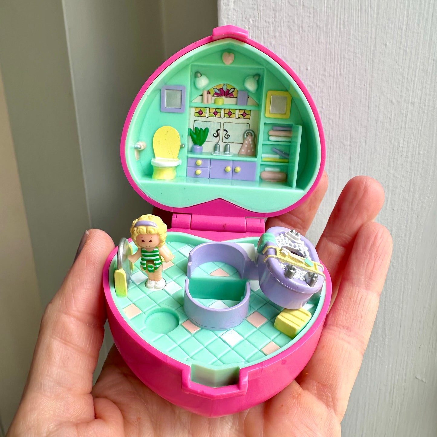 1991 Polly Pocket Bathtime Fun