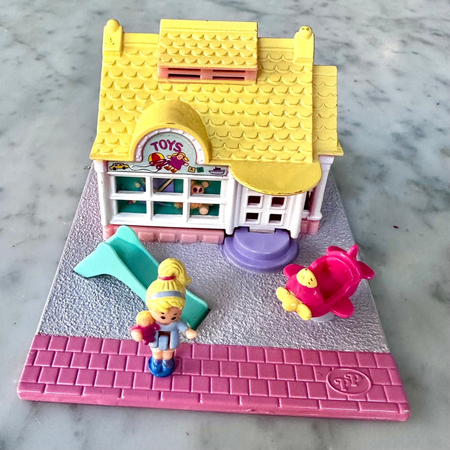 1993 Polly Pocket Toy Shop