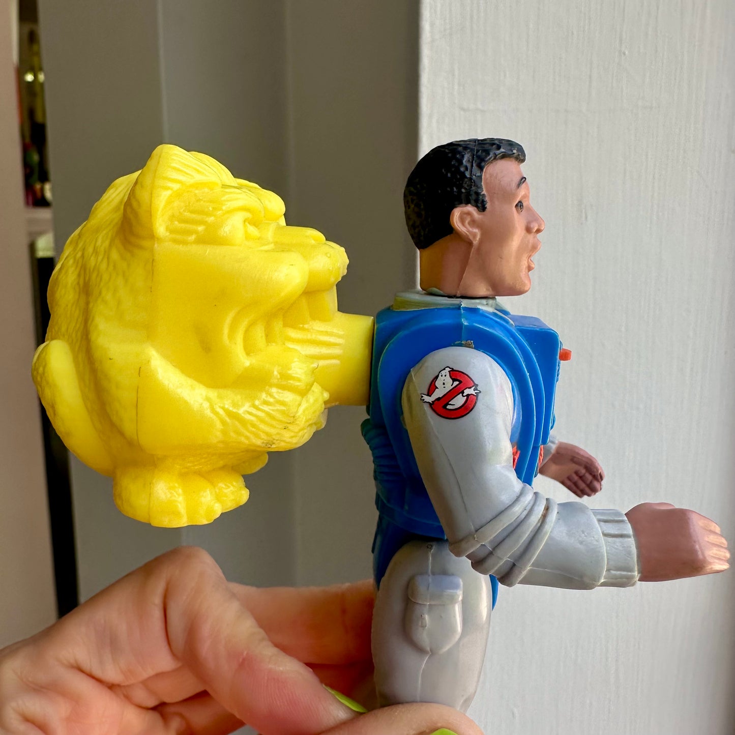 1988 The Real Ghostbusters Winston Zeddemore Screaming Heroes Action Figure