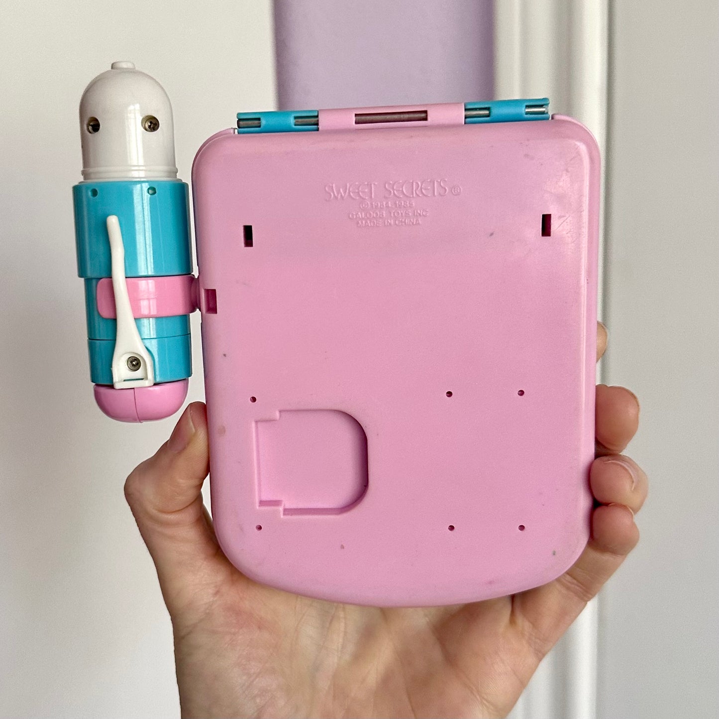 1984 Galoob Sweet Secrets Pens N Friends Let’s Write Kitty Doll Playset