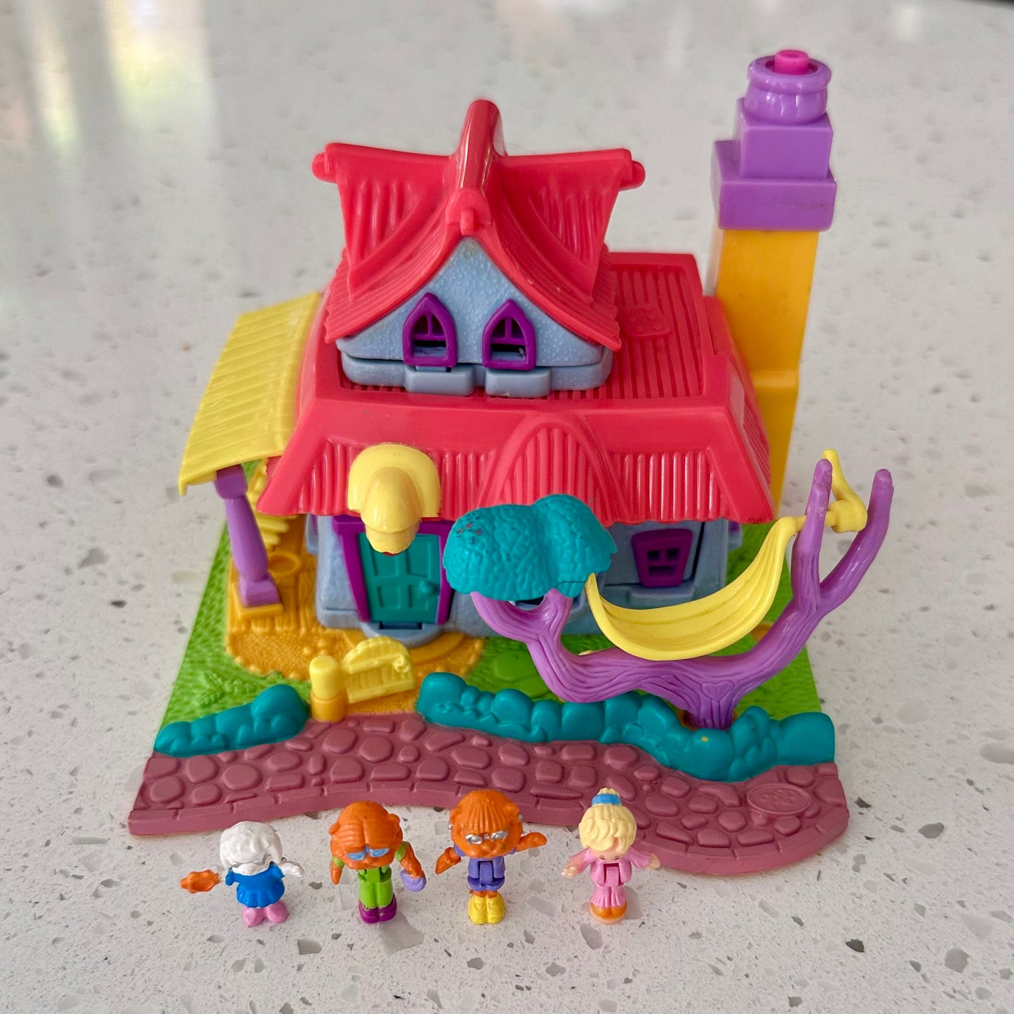 1994 Polly Pocket Light-Up Kitty House