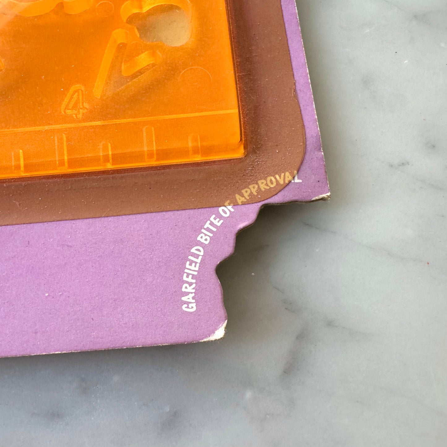 Vintage Garfield Guide Ruler & Magnifying Glass