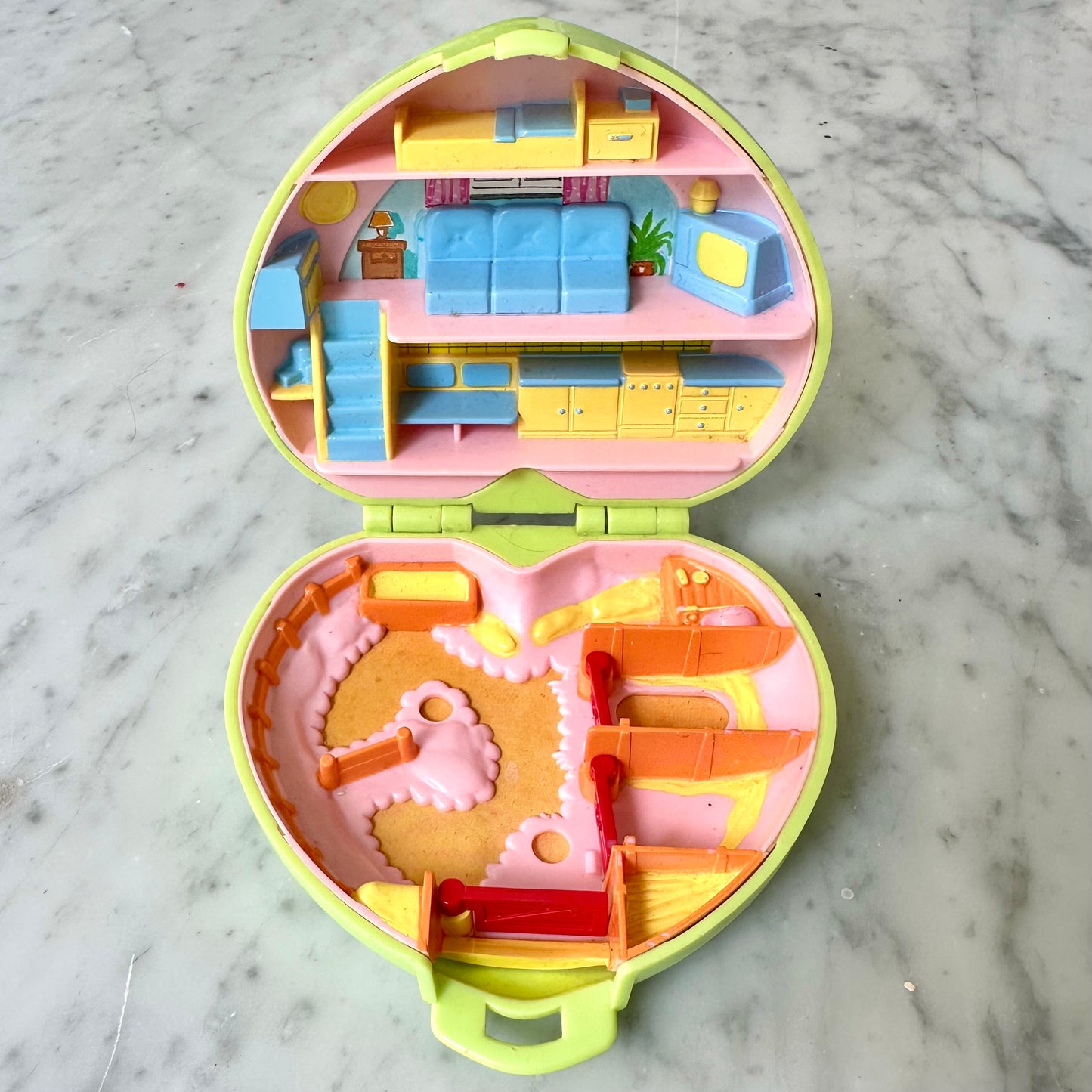 1989 Polly Pocket Pony Club Compact