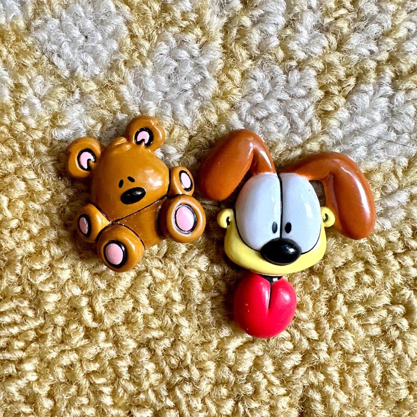 Vintage Pooky and Odie Clips