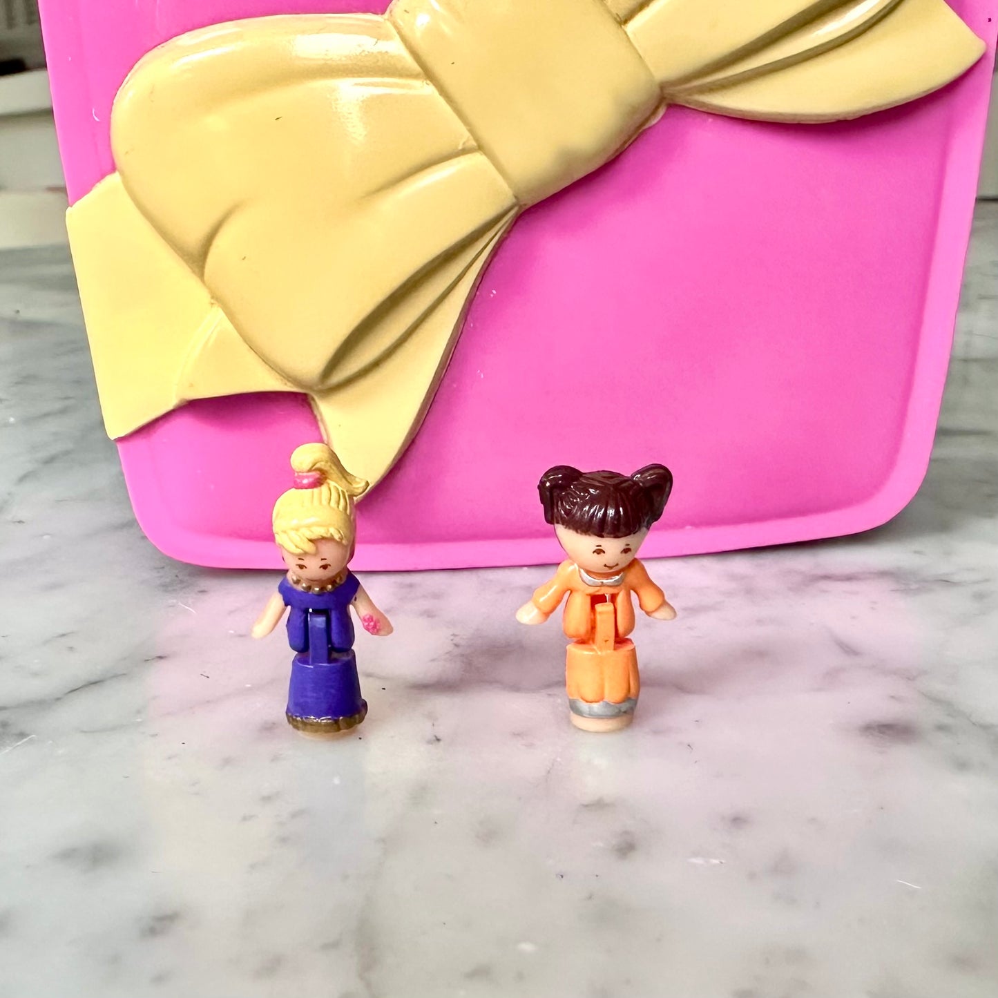1994 Polly Pocket Starbright Dinner Party Compact