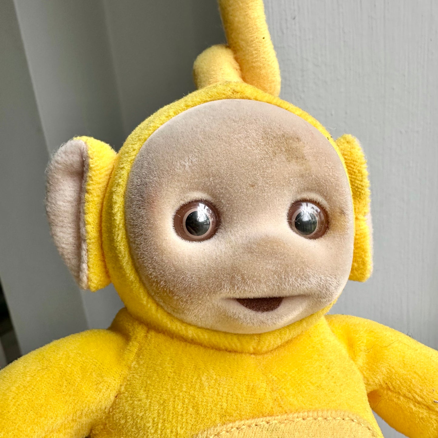 1998 Teletubbies Laa-Laa Plush