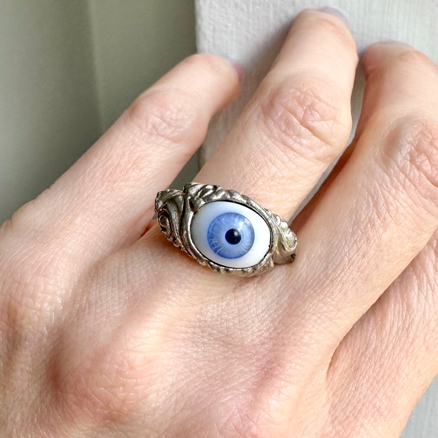 90’s Silver Plated Adjustable Eyeball Ring