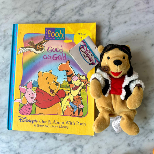 90’s Pilot Winnie the Pooh and Book