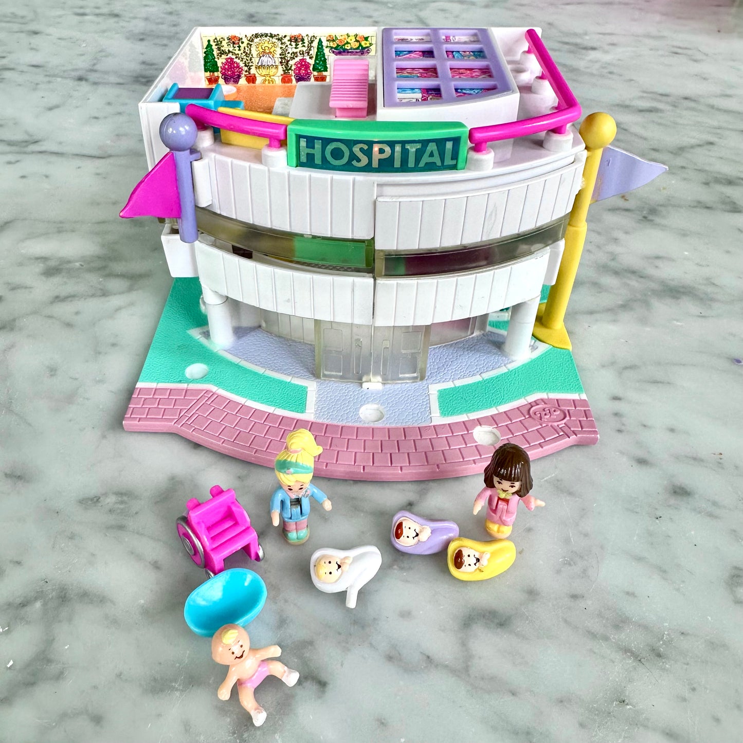 1995 Polly Pocket Children’s Hospital 100% Complete