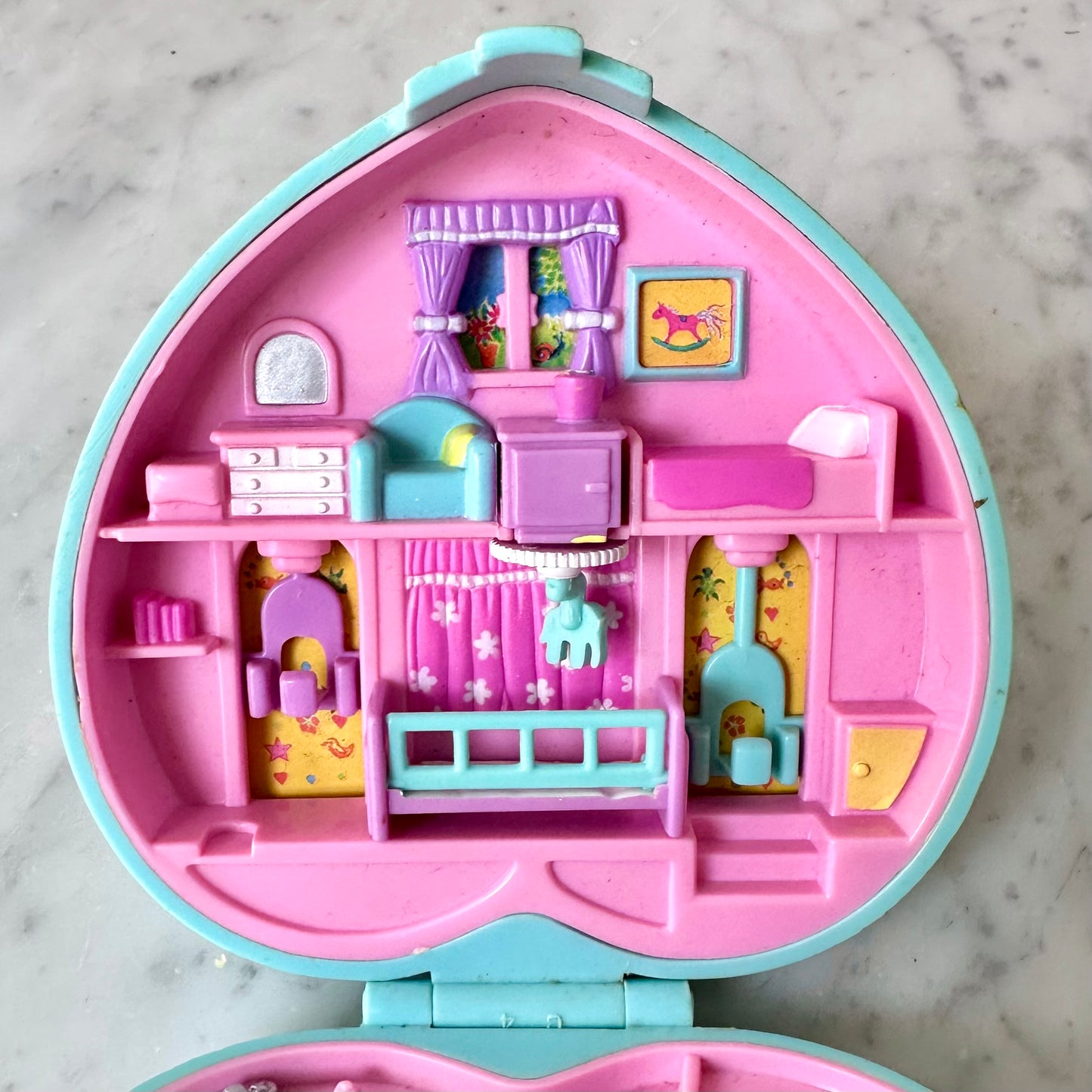 1994 Polly Pocket Babytime Fun Nursery
