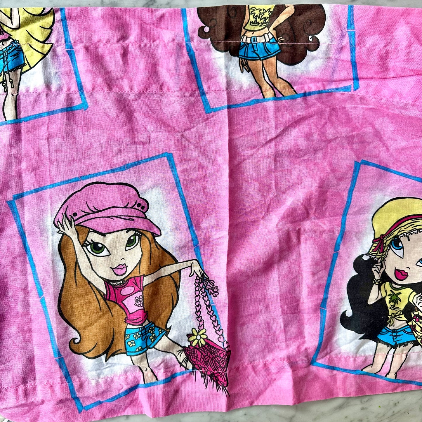Vintage Lil Bratz Valance
