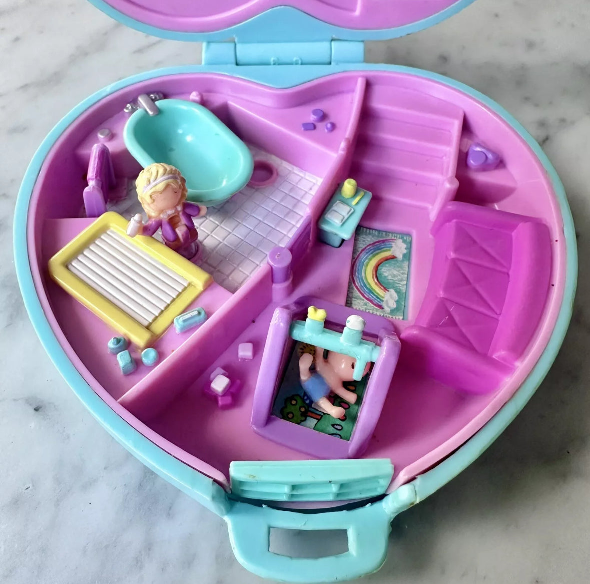 1994 Polly Pocket Babytime Fun Nursery