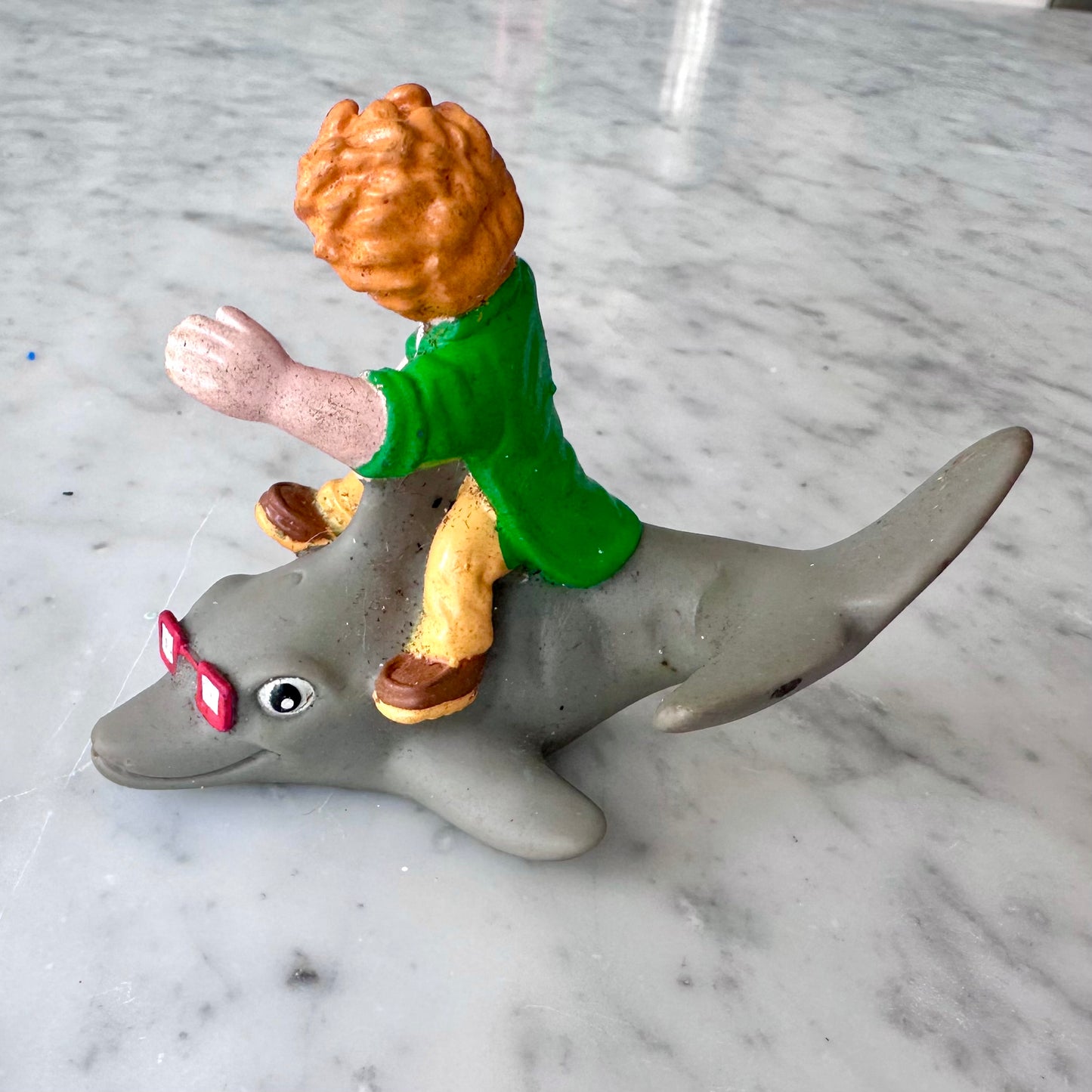 1990 Burger King Kids Meal IQ Dolphin Water Squirt Toy